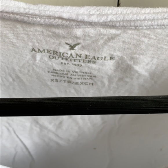 American Eagle Short Sleeve - Picture 2 of 3